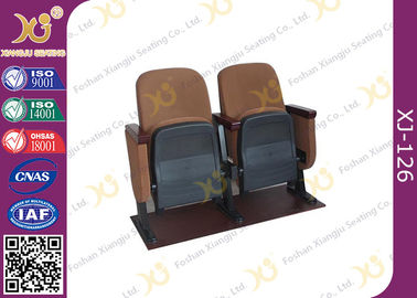 China Samller cadeiras de madeira do auditório dos pés dobro fortes de uma distância Center de 560 milímetros com Brown fornecedor