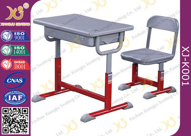 China Tabela e cadeiras preliminares da escola das crianças do estudante da estrutura do ferro com não pés do deslizamento fornecedor