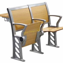 China A cadeira e a mesa de madeira do assento do estilo simples ajustaram-se para a leitura salão/sala de aula fornecedor