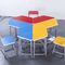 A mesa e a cadeira coloridas do estudante do divertimento durável ajustam/caçoam a tabela da escola fornecedor