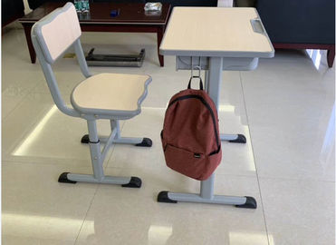 China Mesa de aço laminada do estudante e mobília comercial ajustada Eco da cadeira - material amigável fornecedor
